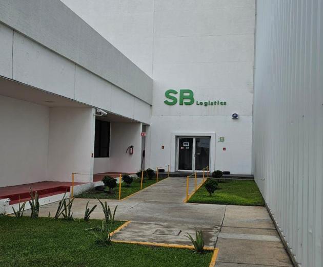  distribution-center