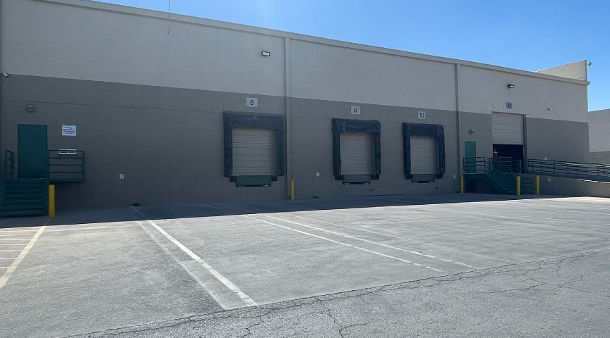 distribution-center